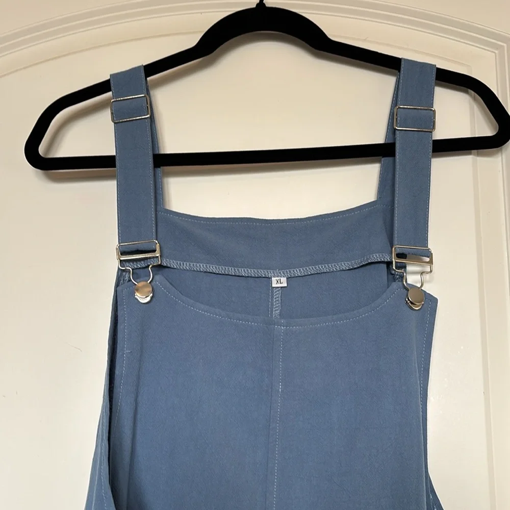 Short Overalls - Picture 3 of 4